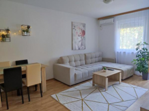 Alacaster apartment with private parking